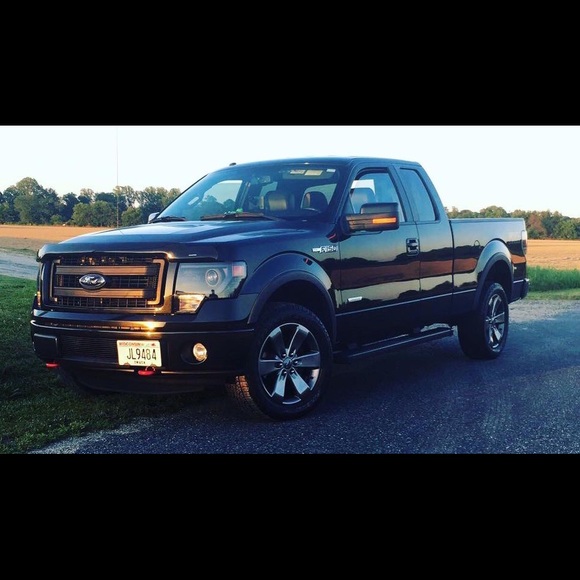 2 Greys Anatomy Short Sleeve Scrub Shirts XL - Picture 2 of 2